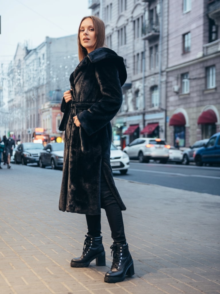 Приємна шуба зі штучного хутра – Photo 4